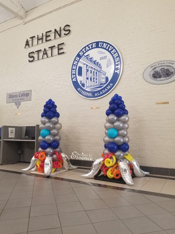 Space and Rocket Center, Balloon Rocket, Balloon Column, Custom Balloon delivery, Athens State University, Alumni Association, Athens Alabama, Huntsville Alabama, NASA, 